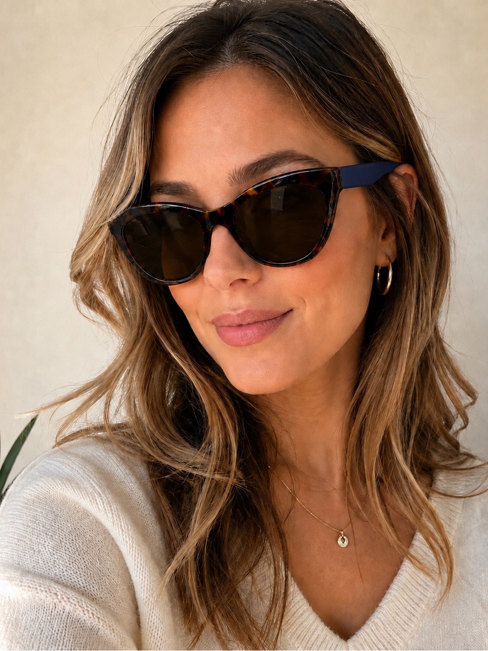 BCBGeneration tortoiseshell cat-eye sunglasses
